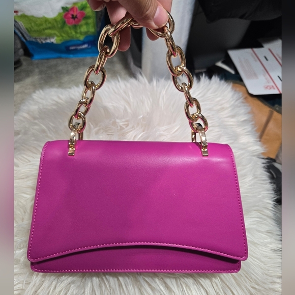 Urban Expressions Magenta Purse Crossbody/handbag Like New - Picture 14 of 16